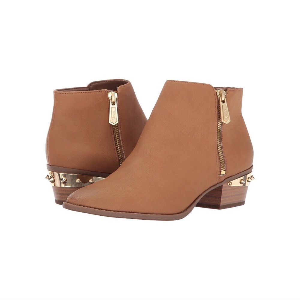 Circus by San Edelman Women’s Holt Ankle Boot